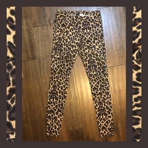 Hue Animal-Print Denim Skimmers SMALL
